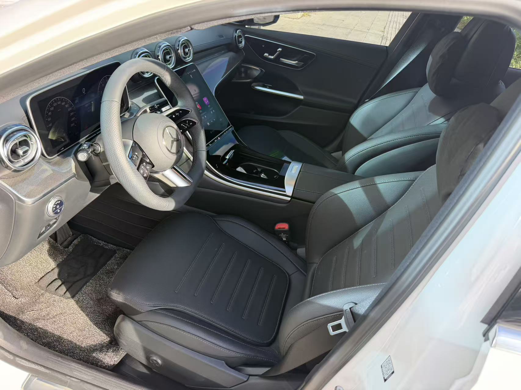 26款奔驰C260L，2.0T排量运动版全款218000